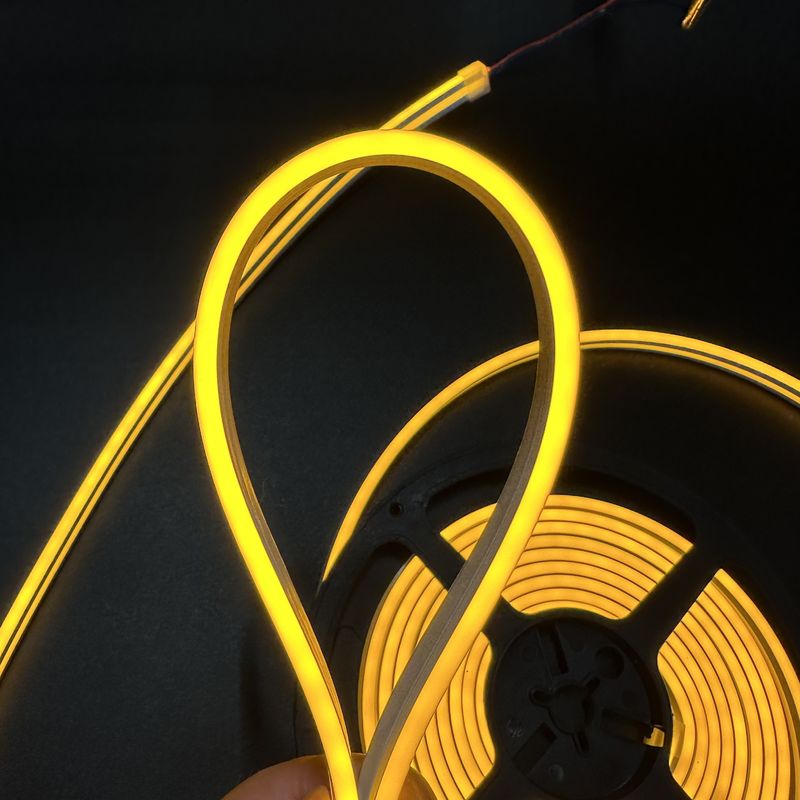네온 탄력적 조명 12V/24V 240LEDs/M 1800K~6500K 색 온도